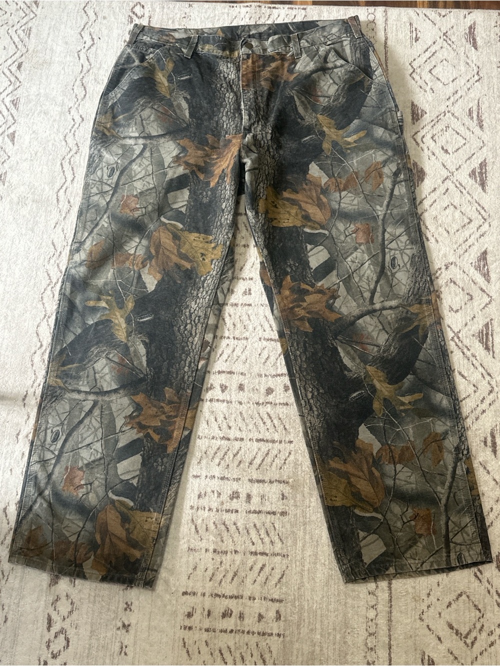 Vintage Carhartt Men's Realtree Camo-Pattern Outdoor Pants 40x32